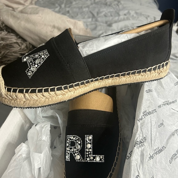 Karl Lagerfeld - Picture 5 of 10